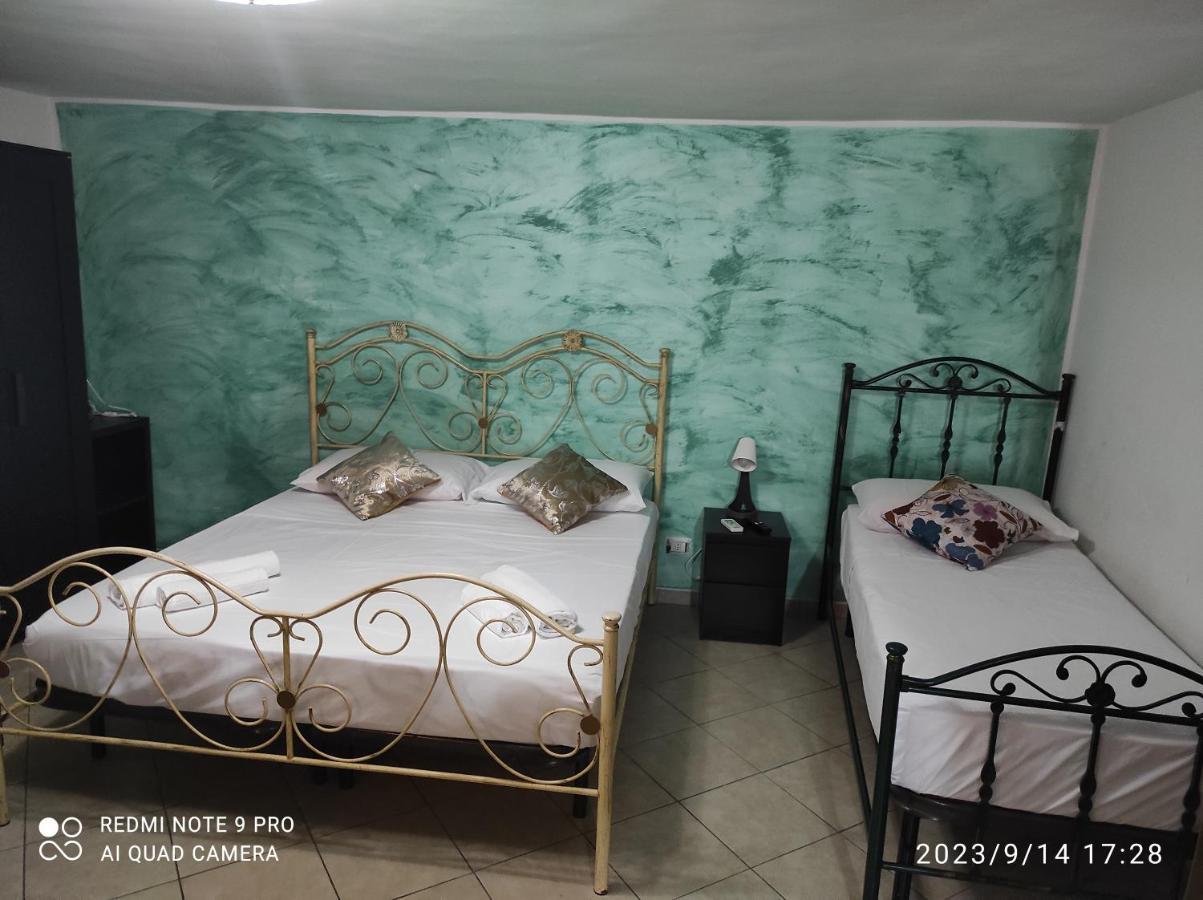 مبيت وإفطار كاتانيا Valenti المظهر الخارجي الصورة